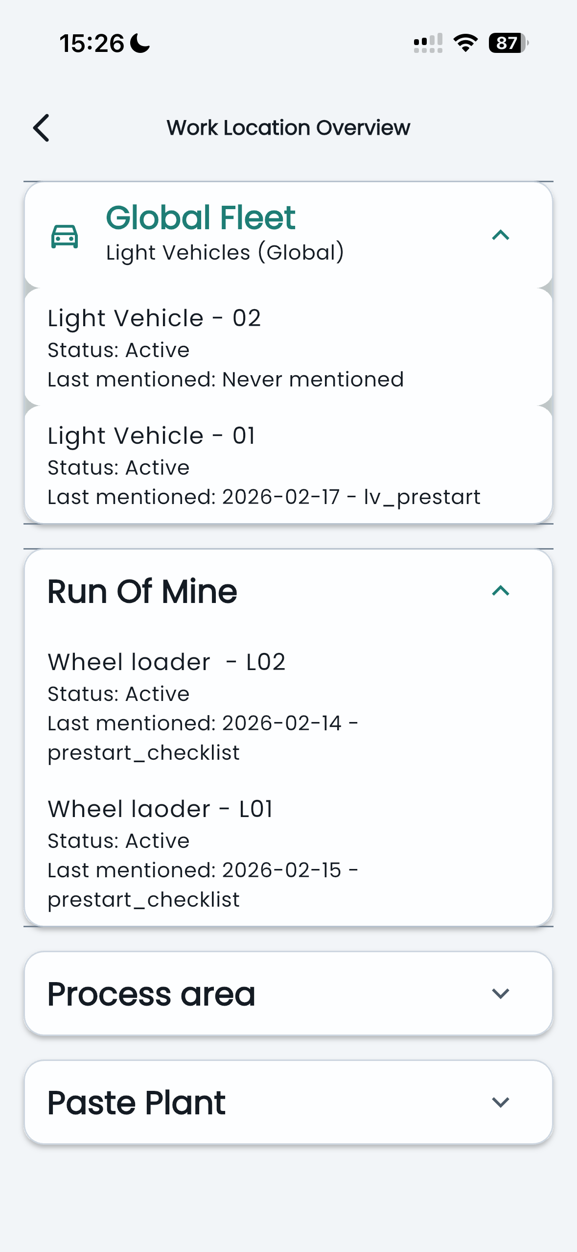 Equipment Overview — expandable fleet groups showing Light Vehicles, Run Of Mine, Process area